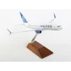 Airplane Model<SkyMarks 1:130 United Boeing 737-8 N37267 SKR5166 - Miniature Marvels: Airplane Models & Painted Dice