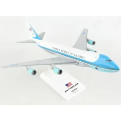 Airplane Model<SkyMarks 1:250 USAF Boeing VC-25 747-200 SKR041 - Miniature Marvels: Airplane Models & Painted Dice