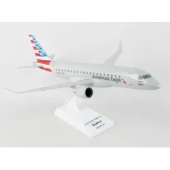 Airplane Model<Skymarks SKR1132 1:100 American Airlines/Skywest ERJ-175 - Miniature Marvels: Airplane Models & Painted Dice