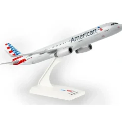 Airplane Model<SKYMARKS SKR753 AMERICAN Airbus A321 1/150 - Miniature Marvels: Airplane Models & Painted Dice