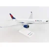 Airplane Model<SKYMARKS SKR984 DELTA A330-900NEO 1/200 - Miniature Marvels: Airplane Models & Painted Dice