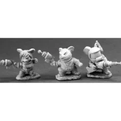 Miniature<Space Mouslings: Reaper Artist Conference RPR 01434 - Miniature Marvels: Airplane Models & Painted Dice