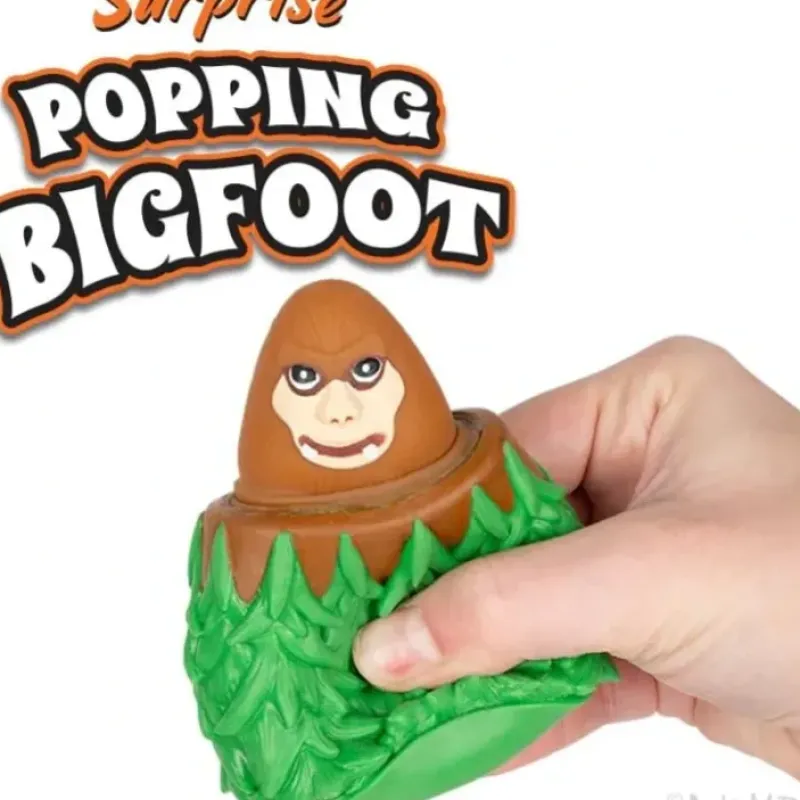 Egpull<Surprise Popping Bigfoot - Squeeze it, SURPRISE! Sasquatch - Archie McPhee - Miniature Marvels: Airplane Models & Painted Dice