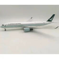 Airplane Model<White Box Models WB-A350-9-011 Cathay Pacific A350-900 B-LQF - Miniature Marvels: Airplane Models & Painted Dice