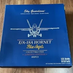 Airplane Model<Witty Wings/Sky Guardians WTW-72-026-005 1:72 US Navy F/A-18A Hornet Blue Angels - Miniature Marvels: Airplane Models & Painted Dice